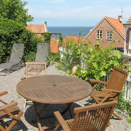 An Awesome In With 2 Bedrooms And Wifi * Gudhjem