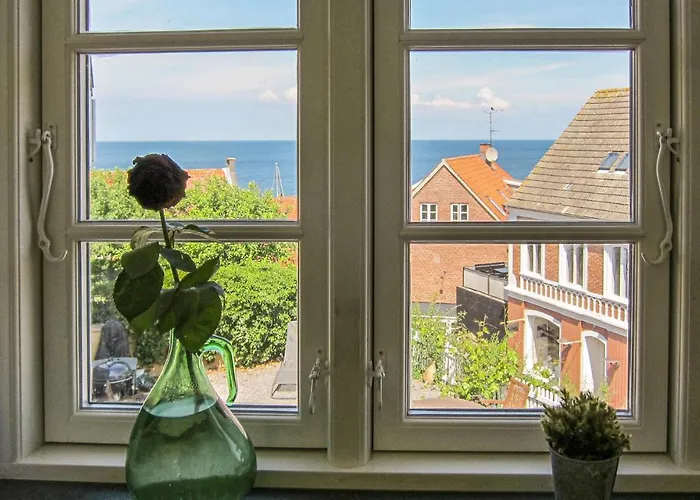 An Awesome In With 2 Bedrooms And Wifi * Gudhjem