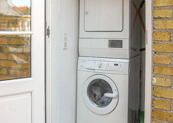 An Awesome In With 2 Bedrooms And Wifi * Gudhjem