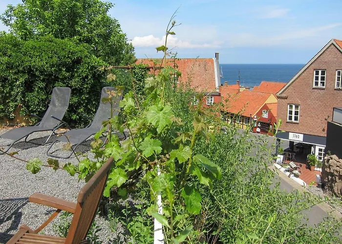 An Awesome In With 2 Bedrooms And Wifi Apartment Gudhjem